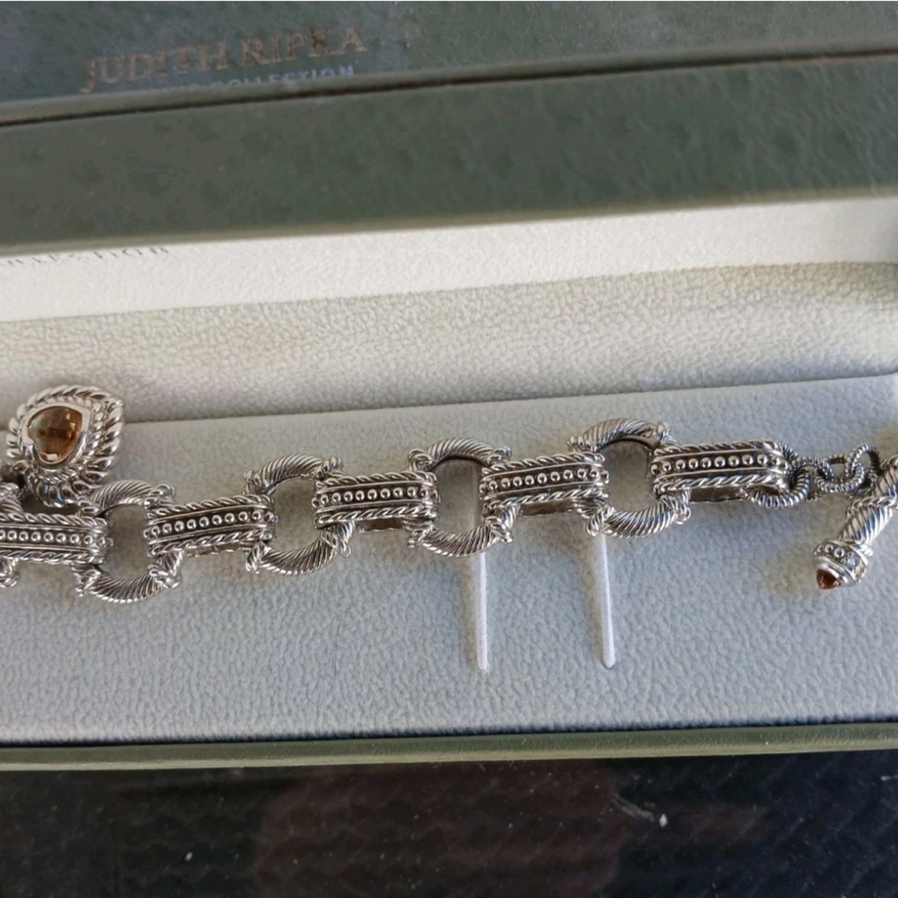 DESIGNER JUDITH RIPKA STERLING SILVER HEART CITRINE STONE TOGGLE CLASP BRACELET - Picture 5 of 6